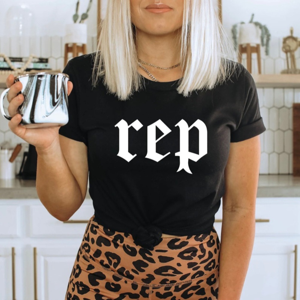 NWT‎ Rep unisex Graphic Tee